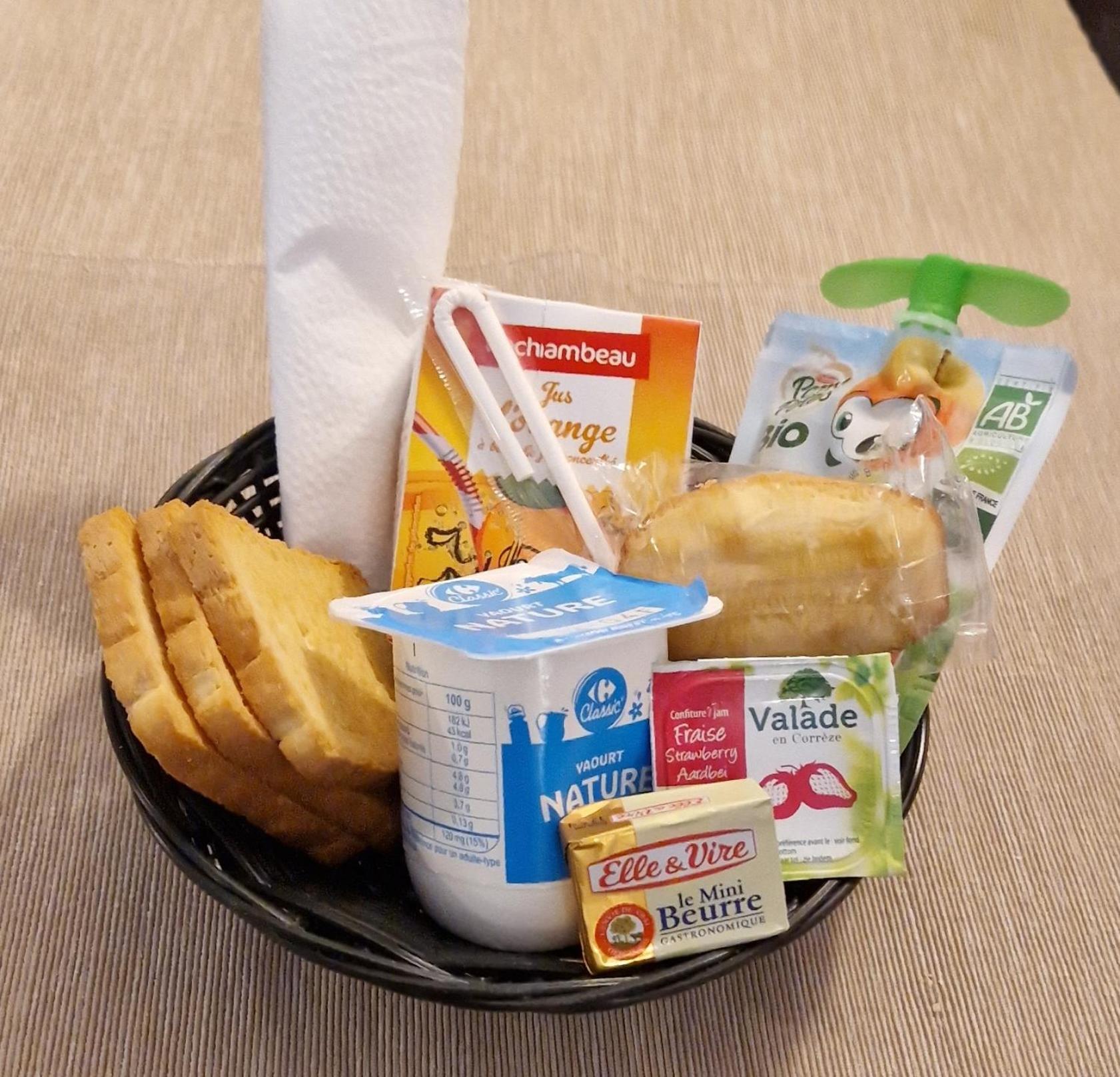 Hotel Du Roussillon Paris Ngoại thất bức ảnh