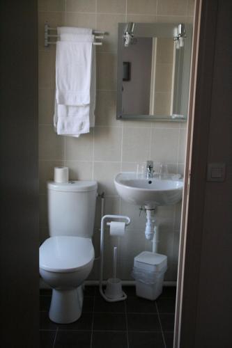 Hotel Du Roussillon Paris Ngoại thất bức ảnh